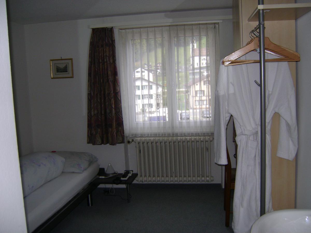 Gasthaus Post Muotathal Extérieur photo